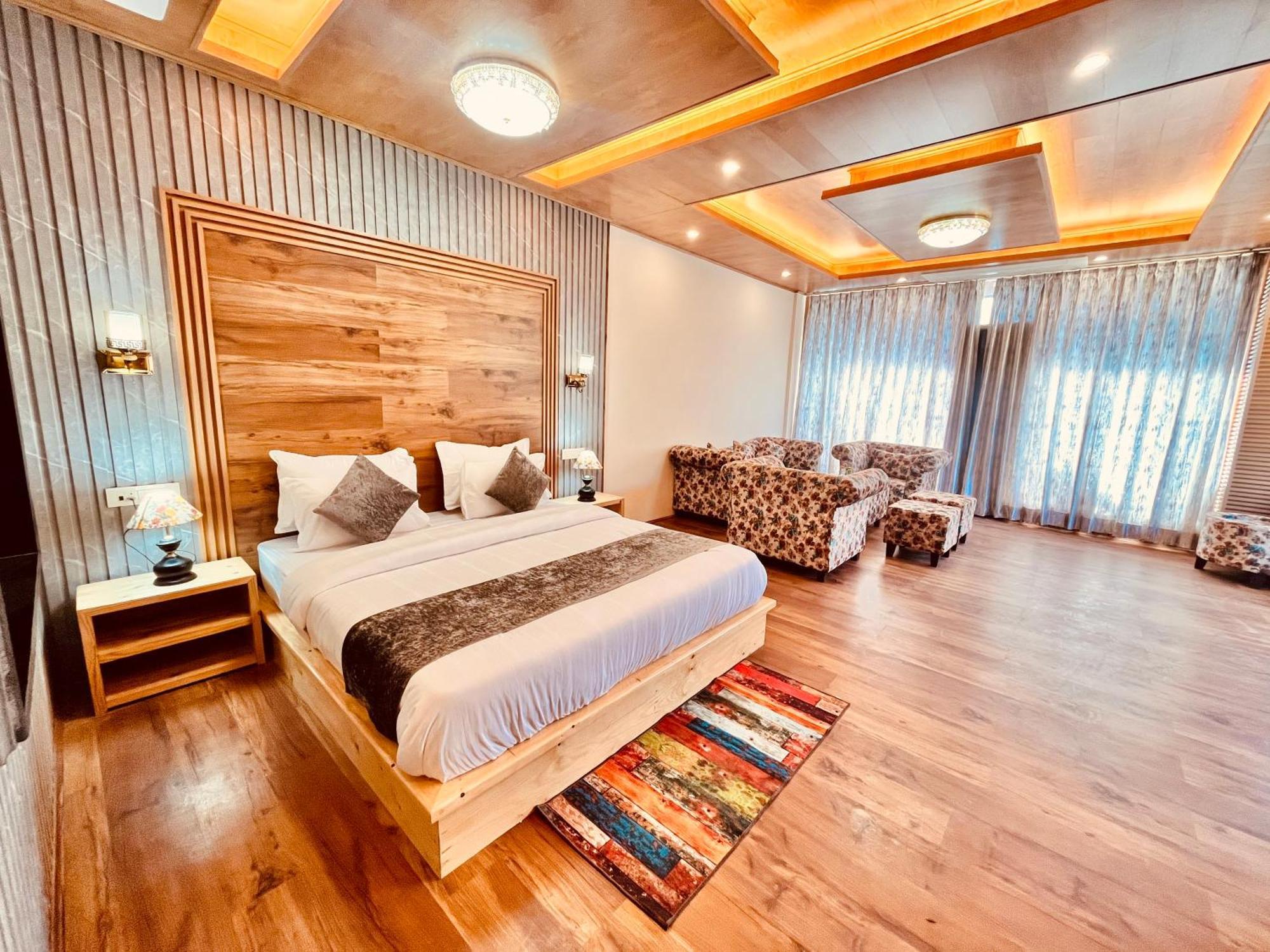 Naina Deventure Resort, Manali - Premium Rooms With Centrally Heated & Scenic View Exterior photo