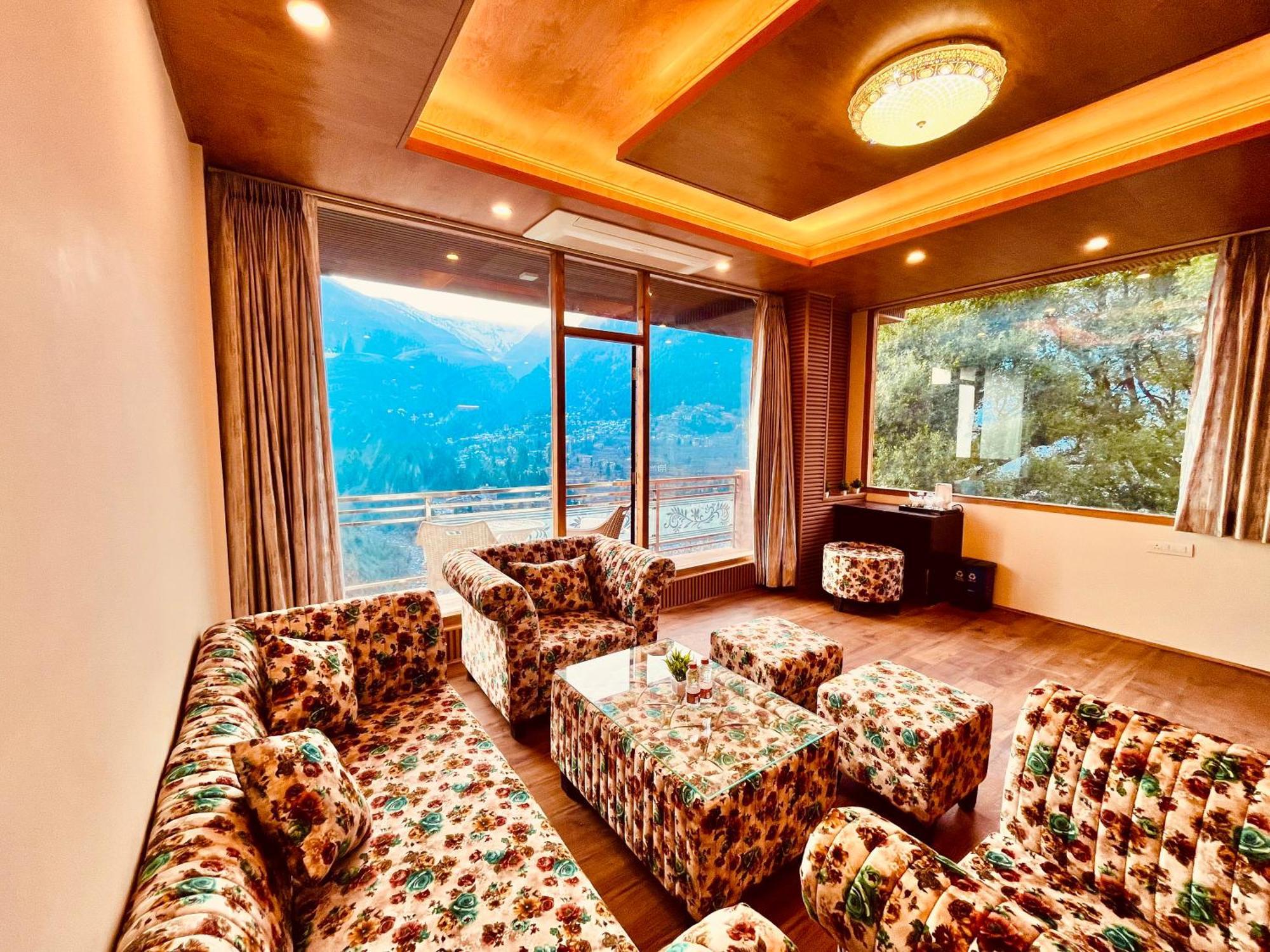 Naina Deventure Resort, Manali - Premium Rooms With Centrally Heated & Scenic View Exterior photo