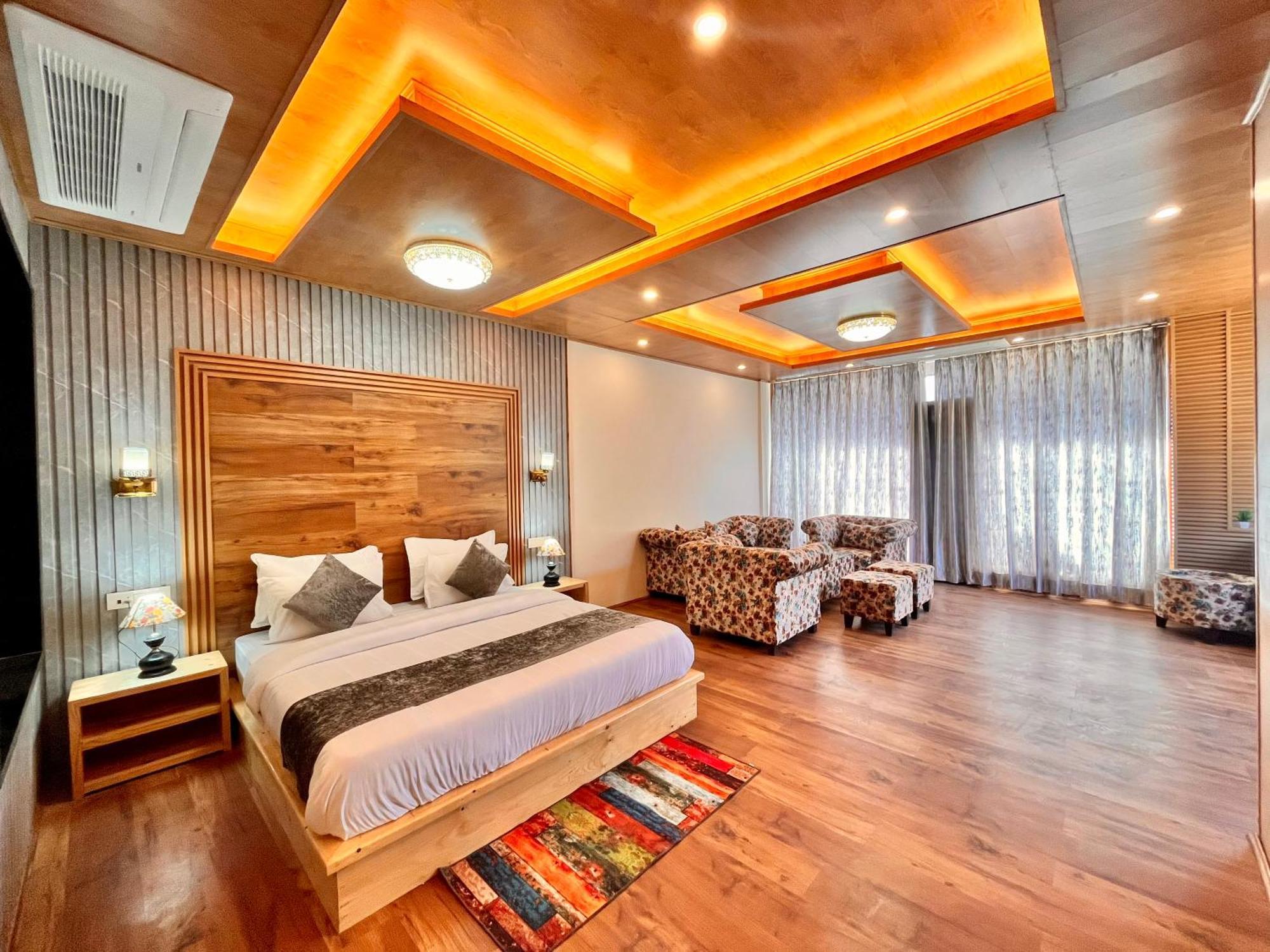 Naina Deventure Resort, Manali - Premium Rooms With Centrally Heated & Scenic View Exterior photo