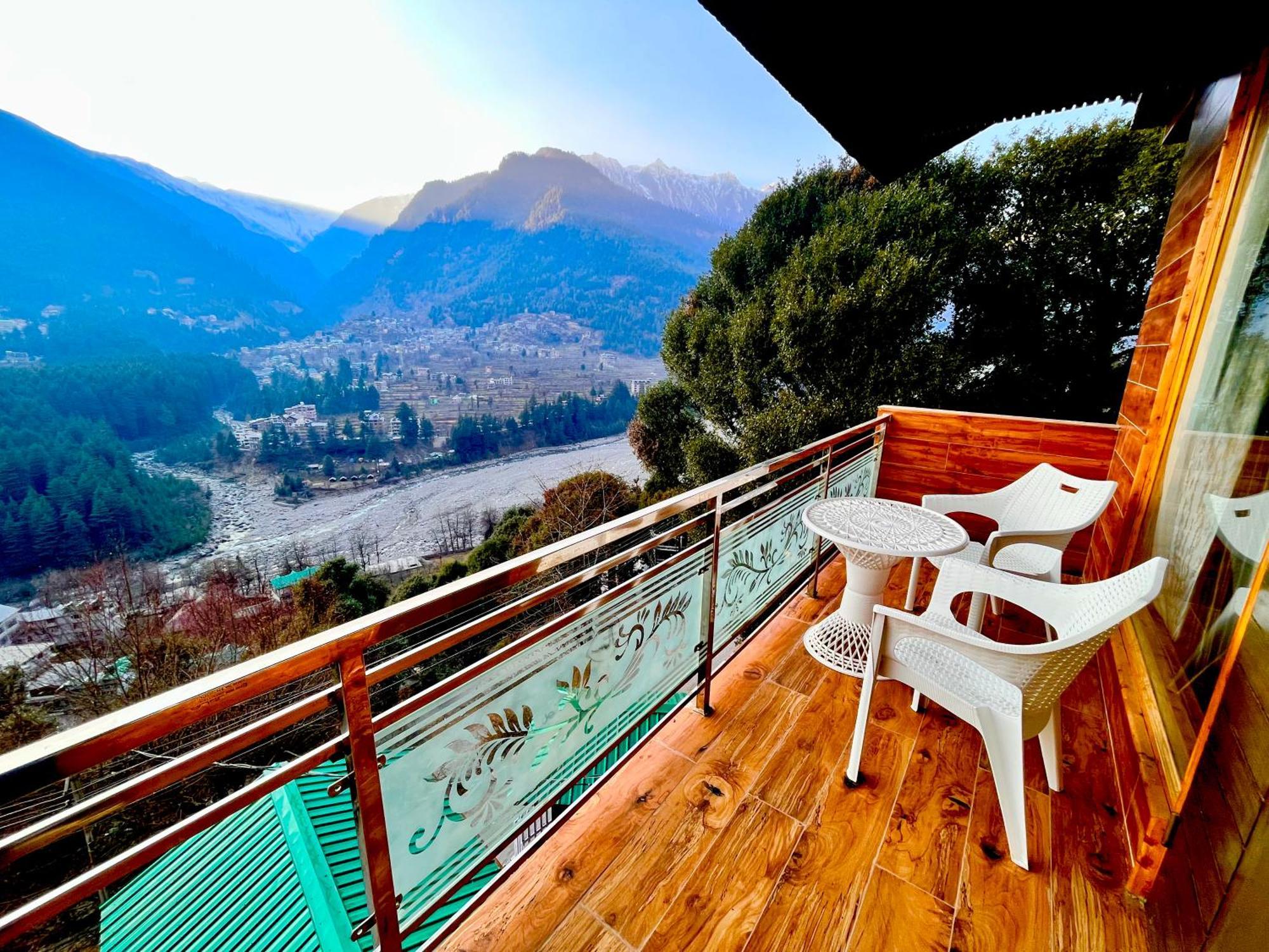 Naina Deventure Resort, Manali - Premium Rooms With Centrally Heated & Scenic View Exterior photo