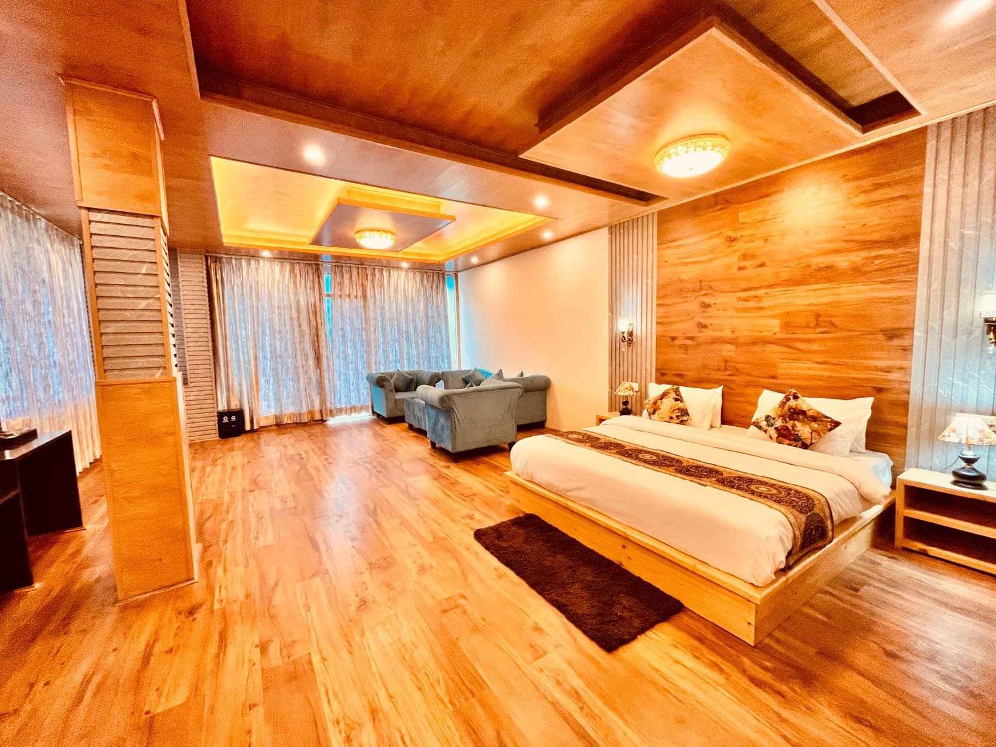 Naina Deventure Resort, Manali - Premium Rooms With Centrally Heated & Scenic View Exterior photo