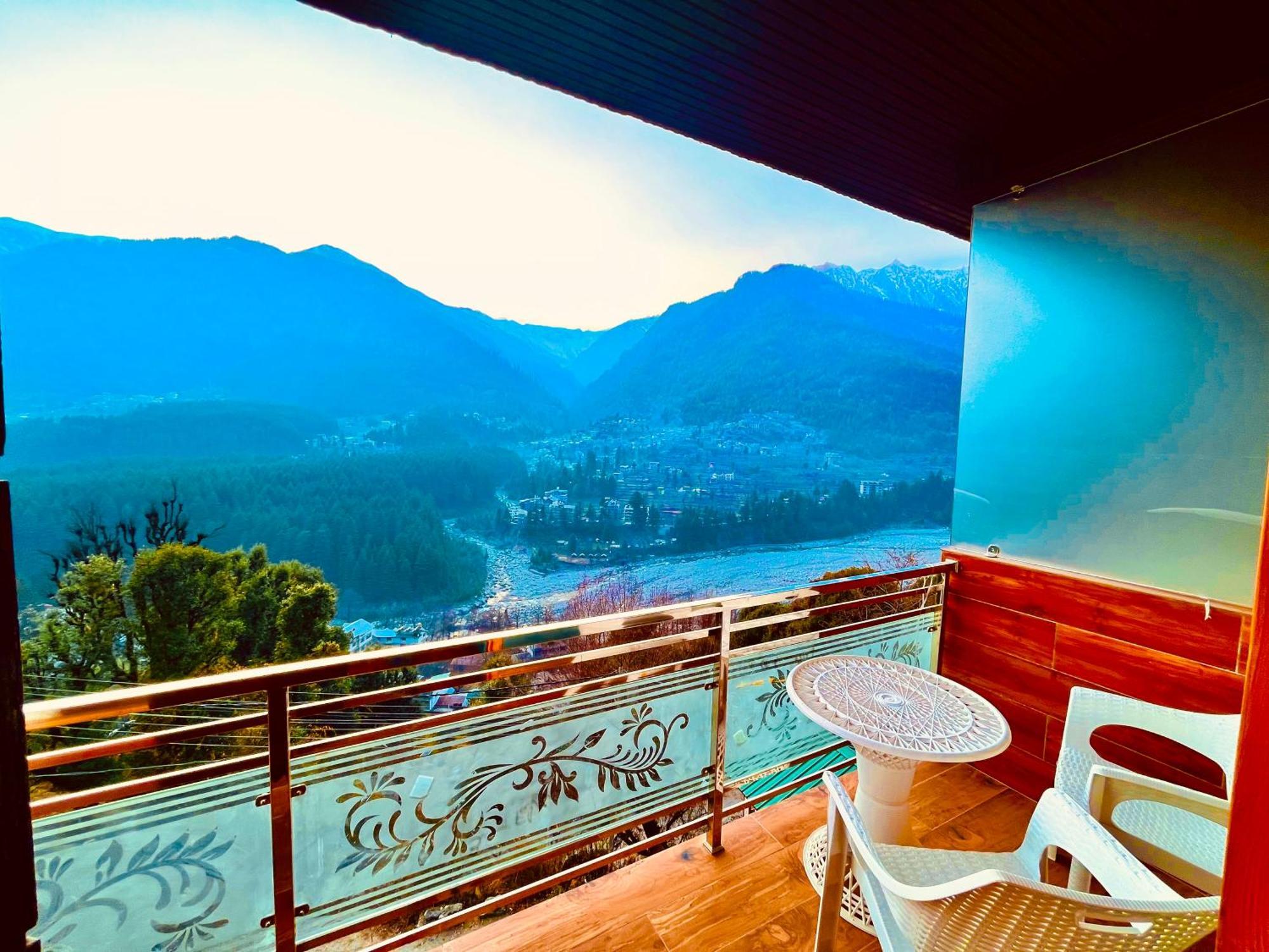 Naina Deventure Resort, Manali - Premium Rooms With Centrally Heated & Scenic View Exterior photo